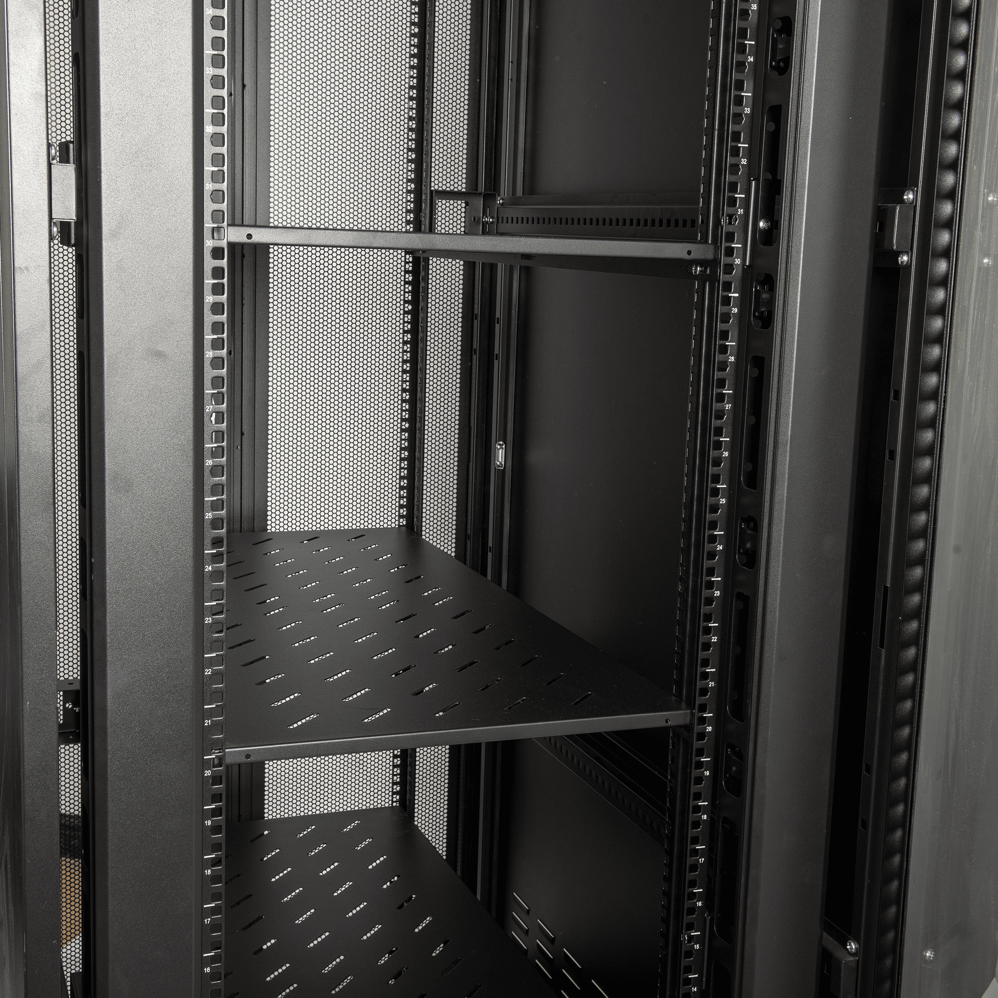 45RU Floor Standing Rack Cabinet 1000D 2188H 800W