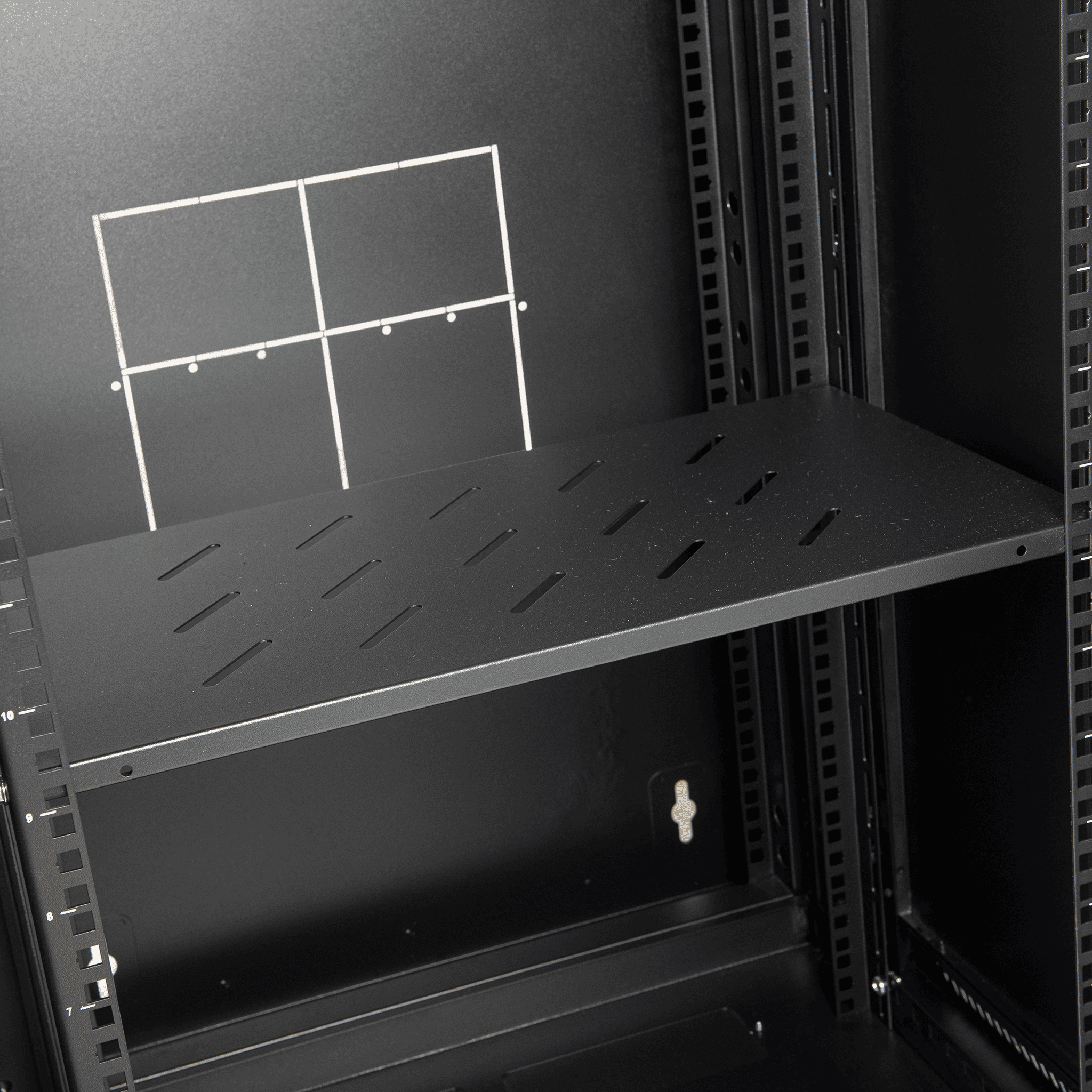18RU Swing Wall Mount Rack Cabinet 550D 900H 600W