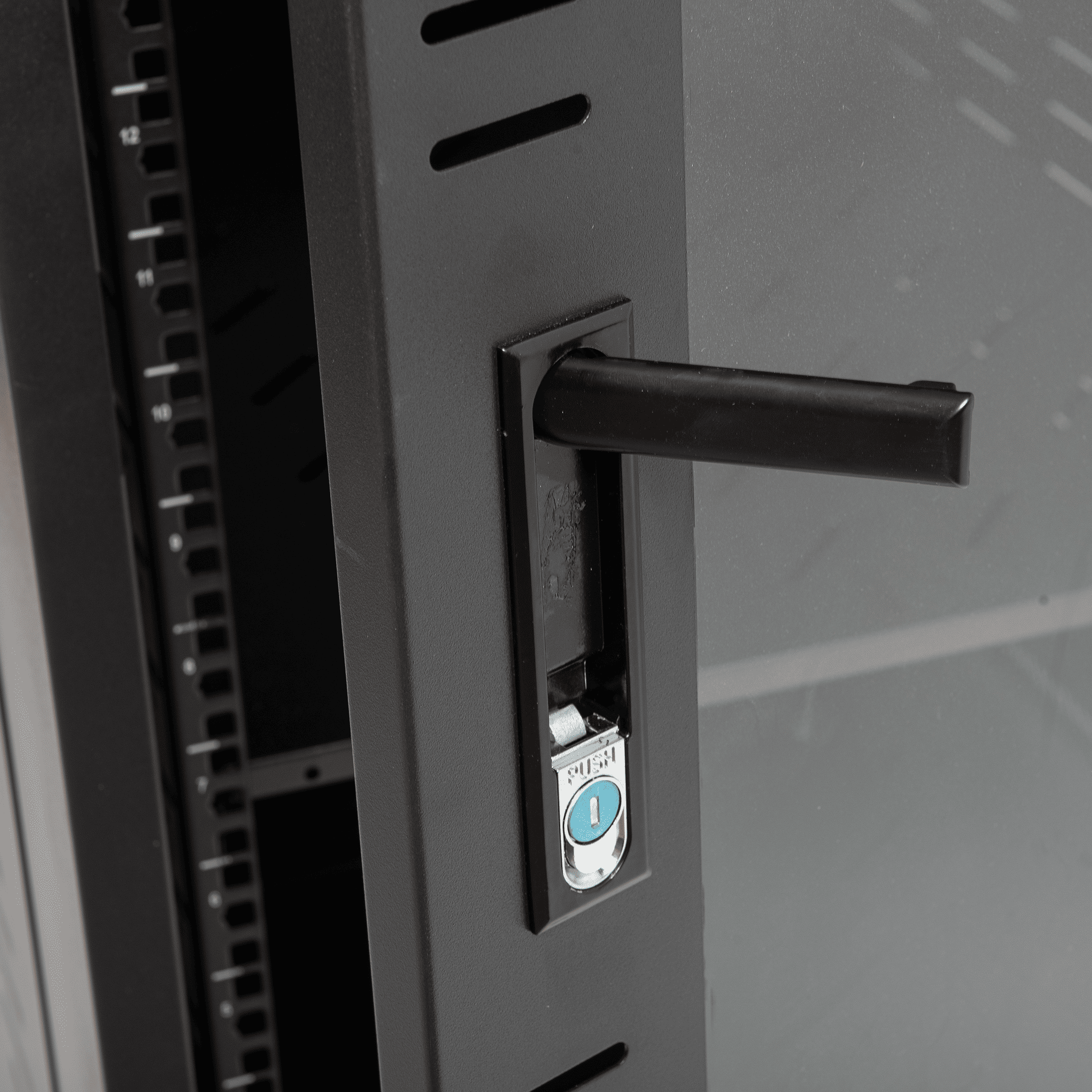 27RU Floor Standing Rack Cabinet 800D 1400H 600W