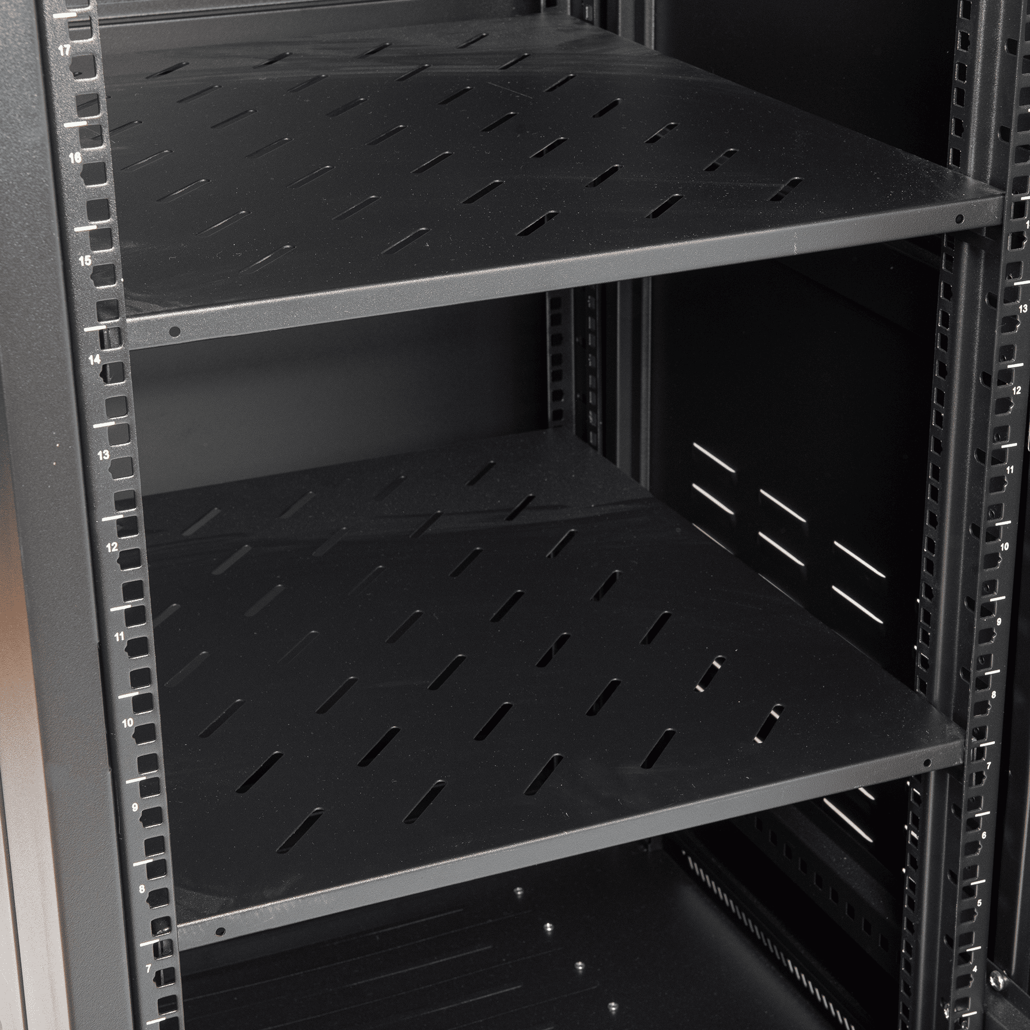 22RU Floor Standing Rack Cabinet 800D 1167H 600W